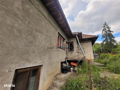 Casa 4 camere, 110 mp, Papiu Ilarian, singur in curte