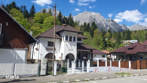 Vila si cabana Clabucetul Baiului Busteni teren mare,parcare proprie -