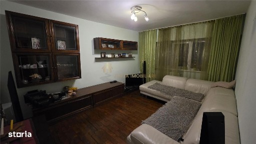 APARTAMENT 3 CAMERE 70 MP ZONA ION MESTER