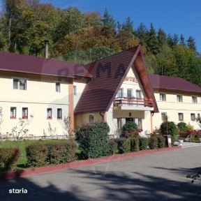 Oportunitate rară in România! Complex turistic Poiana Sărată si pădure
