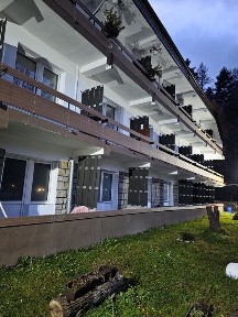 Garsonieră la ieșire din Sinaia spre Bușteni