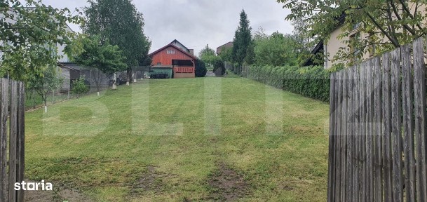Cabana cu teren generos, 1824 mp, acces din 2 strazi - Livezeni
