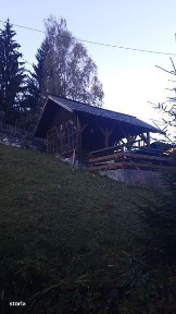 Inchiriere revelion vila cu 8 camere si corp cu 4 camere