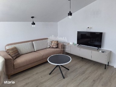 Apartament cu 3 camere in Centrul Vechi