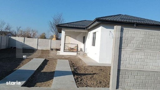 Casa parter, teren 400 mp, cartier Cernele