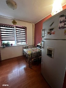 Apartament 2 camere Craiovei, etaj 2/4 PRET 70 000 euro