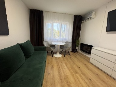 Garsoniera de vanzare Navodari