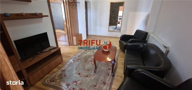 Apartament 3 camere de Inchiriat cu parcare Cetate