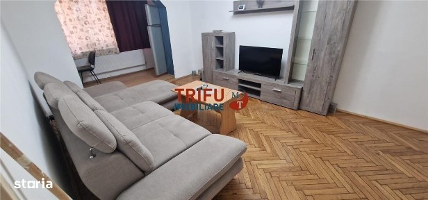 Apartament de închiriat 3 camere zona Liceului Militar