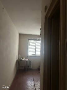 Campina - garsoniera - et. 1 - 12500 Euro