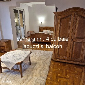 Marghita-Vânzare apartament 5 camere,3 băi,224 mp utili