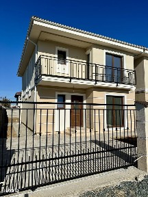 Casă individuală cu 4 dormitoare in Chișoda- PROPRIETAR