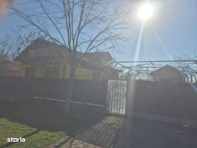 Casa tip parter de vanzare sat Mitropolia, jud. Buzau