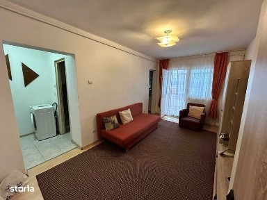 Vând apartament cu o camera in Dej