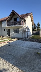De vanzare locuinta tip duplex in moara grecilor Vaslui