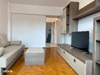 Închiriere apartament cu 4 camere, spatiu generos- Centru, Târgoviște