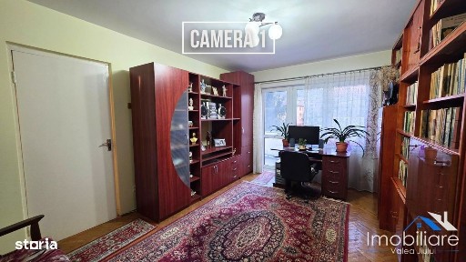 Apartament 2 camere-Petrosani, Str. General Dragalina (Zona Centrala)