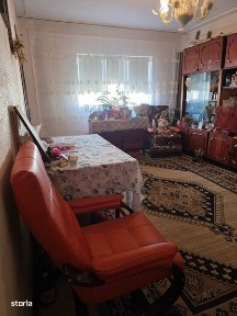 Vand apartament 3 camere