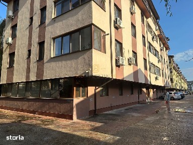Garsoniera spatioasa, etaj 2, loc de parcare, Drumul Fermei,0 Comision