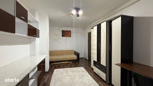 Garsoniera decomandata Pitesti -Gavana!