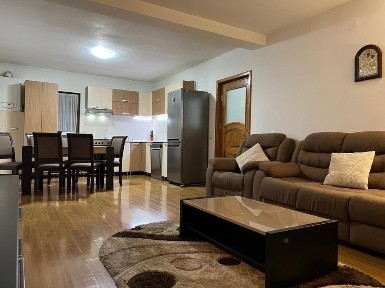 Casă la cheie+teren 500mp la 2 km distanță de centrul orașului Rm.VL