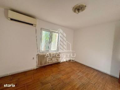 Casa individuala plus anexa in Plopi