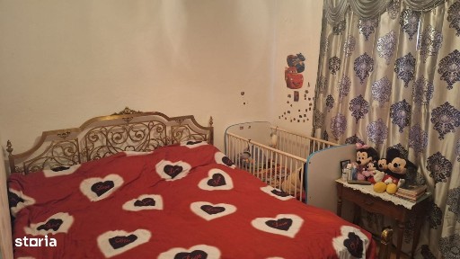 Apartament 2 camere, mobilat, utilat zona casnica - etaj 3