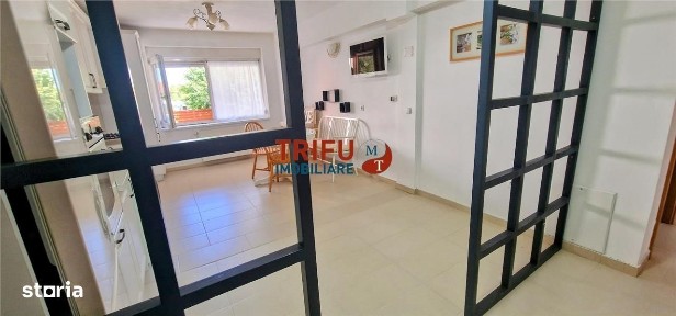 Apartament luminos cu 3 camere de vânzare, zona Kaufland