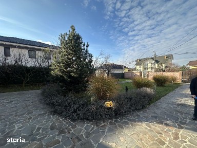 Vila 330 mp utili + 970 mp teren, zona Independentei