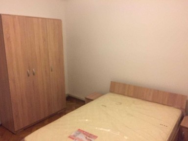 Inchiriez apartament 3 camere, Tg. Mures, Cornisa