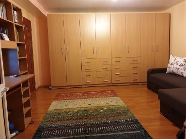 Inchiriez garsoniera - Dorobanti 2 - Buzau