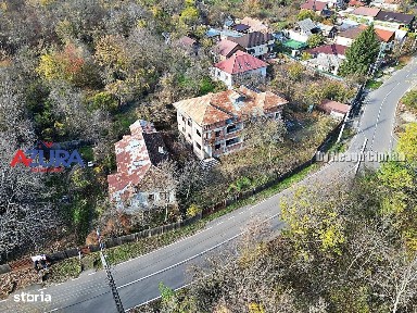 Proprietate deosebită în orașul Ștefănești, intrare pe strada Izvorani