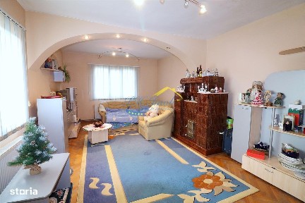 Casa de vanzare, Campina