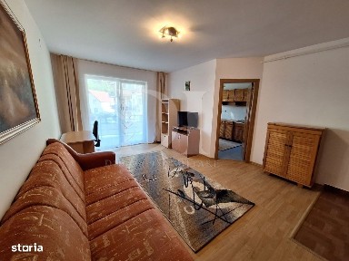 Apartament etaj intermediar / Zona Florilor