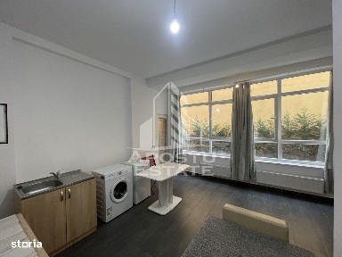 Spatiu comercial + loc de parcare, 23 mp, Zona Soarelui