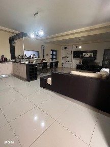 VILĂ ULTRACENTRALĂ UNIVERSITATEA OVIDIUS APROAPE DE MARE 654900 euro