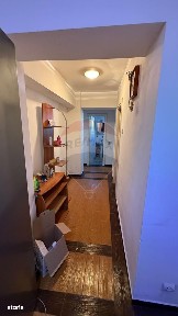 Apartament cu 4 camere de vânzare și boxă 12 mp zonă Ultracentrală