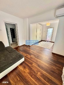 Casă de închiriat - Str. Trandafirilor