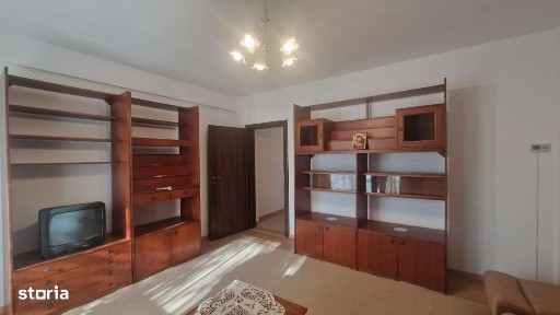 Apartament 2 camere, decomandat, 63mp, cartier Brazda, zona Carrefour
