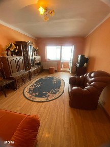 3 DECOMANDATE cu centrala,izolat, termopan, 78mp, balcon 8m,Mioritei