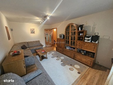 Resita, 4 Cam. Dec., Mobilat+Utilat, Et. 2, Micro 4