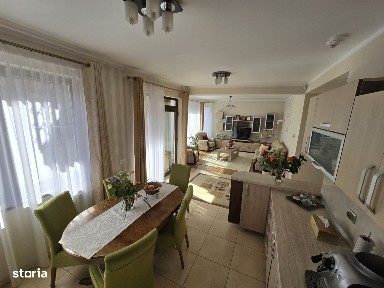 CasaD-P-E,5 camere,4 băi,230mp,504mp teren,cartier Belvedere