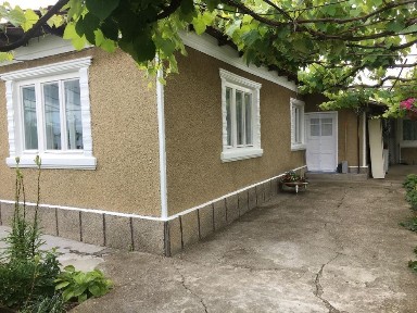 De vanzare Casa din piatra,Sat Comana, jud Constanta