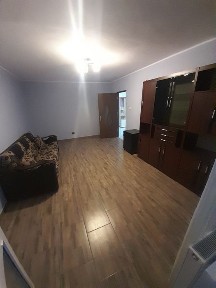 Apartament cu 2 cam de închiriat