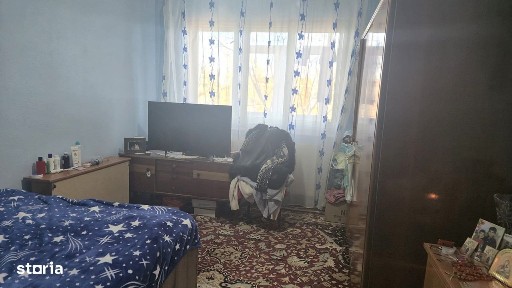 Apartament cu 3 camere in zona Micro 38