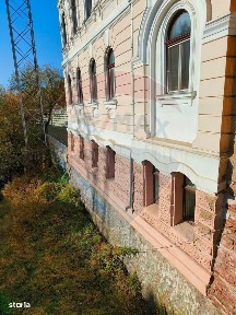 Apartament de vânzare în Palatul Berde, strada Horea