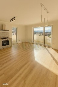 Apartament in zona centrala - 3 camere I 58mp I Balcon I Garaj