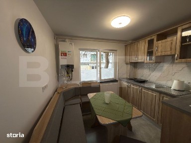 Apartament de vanzare, 52 mp, Micro 16 - Strada Aurora