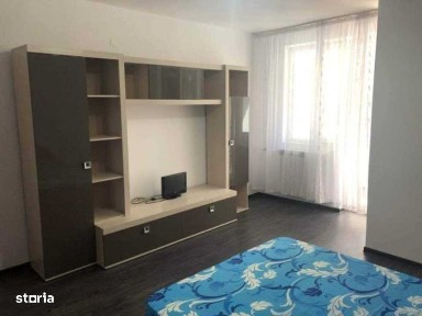 Inchiriez garsoniera