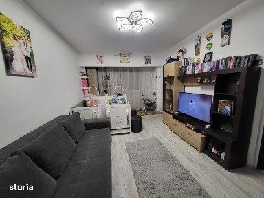 Pret bun! Garsoniera gata de locuit in zona 9 Mai